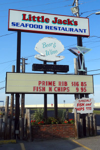 I can definitely recommend the Fish n' Chips.