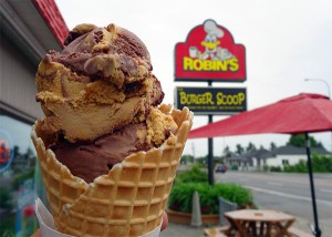 Chocolate Peanut Butter Cup ice cream.Two scoops!